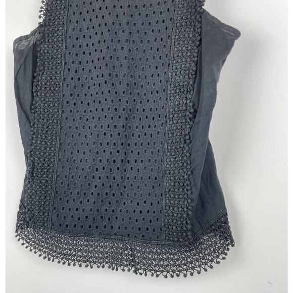 Who What Wear black thick strap eyelet tank top - size XS - Picture 2 of 6